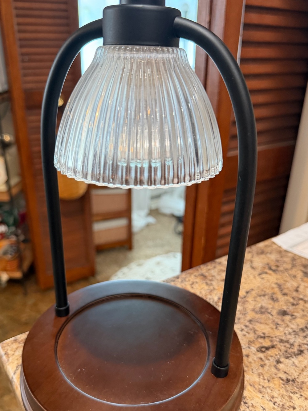 Black Metal and Glass Table Candle warmer Lamp with Brown Base - Unbranded
